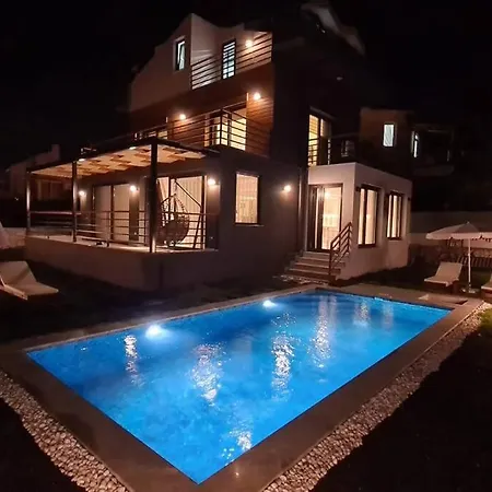 Likya Milay Villa- Huvuzlu Lueks Villada Tatilin Tadini Cikarin * Fethiye
